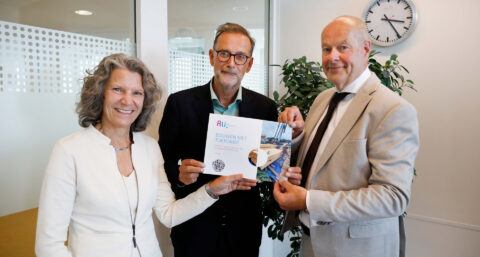 Raad waarschuwt: duurzaam bouwen dreigt naar achtergrond te verdwijnen