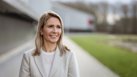Kersverse topvrouw van Plegt-Vos begeistert door industrieel bouwen: ‘Kwaliteit en betaalbaar gaan wél samen’